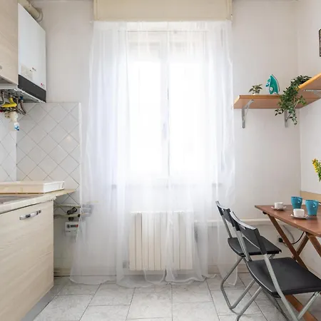 Guesthost - Cozy Near Lanfranchi Stadium Apartment *